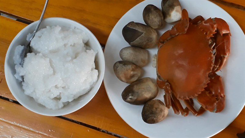 Ingredients for the dish 3 ways to cook sea crab porridge