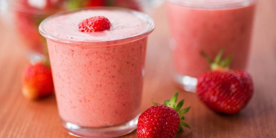 7 ways to make strawberry smoothie simple refreshing beautiful skin 08319