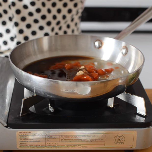 Step 1 Make Sauce for Taiwanese Oyster Omelette