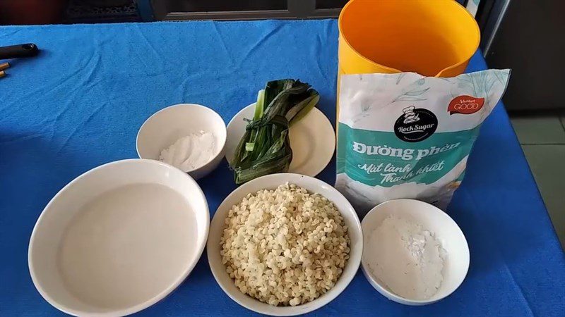 Ingredients for bo bo dessert with coconut milk