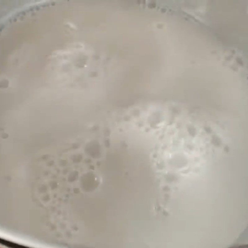 Step 1 Prepare Bo Bo seeds for Bo Bo Che with Coconut Milk