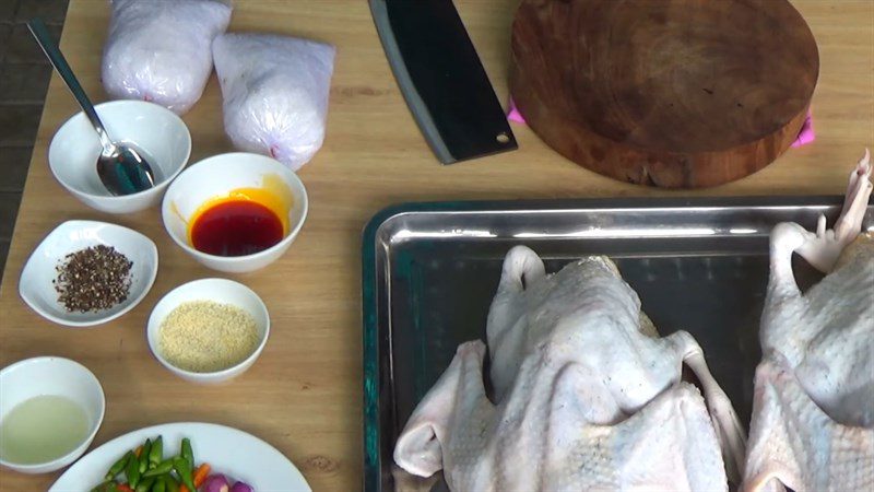 Ingredients for steamed salted duck