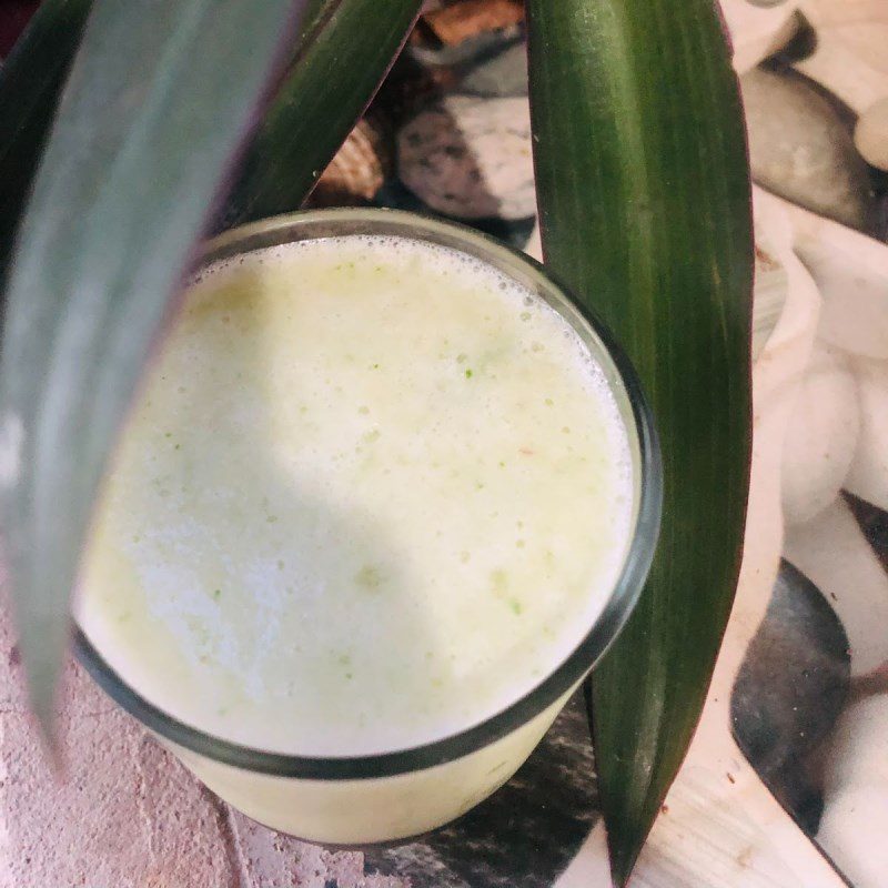 Step 3 Final product Pineapple cucumber smoothie