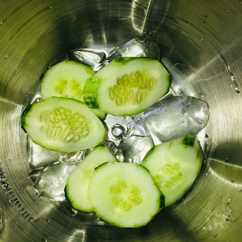 Step 2 Blend cucumber pineapple smoothie