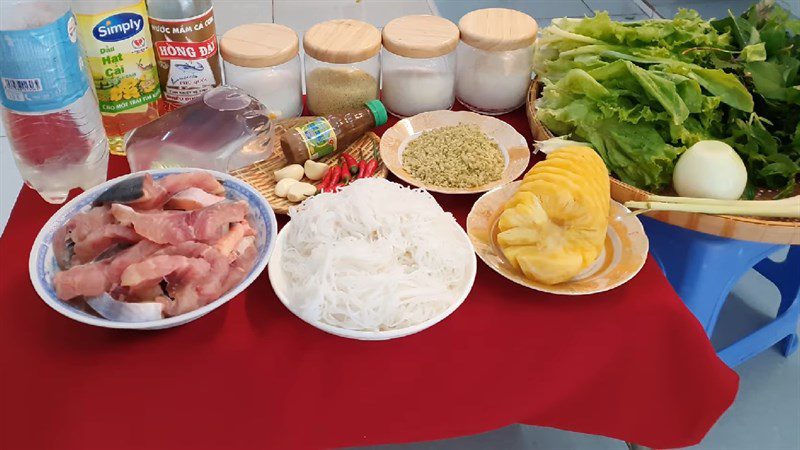 Ingredients for the vinegar-dipped catfish hotpot, fermented rice-dipped catfish hotpot