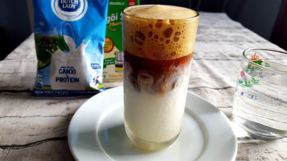 2 Simple Ways to Make Delicious Bac Xiu at Home That You'll Crave 2 Traditional Bạc xỉu