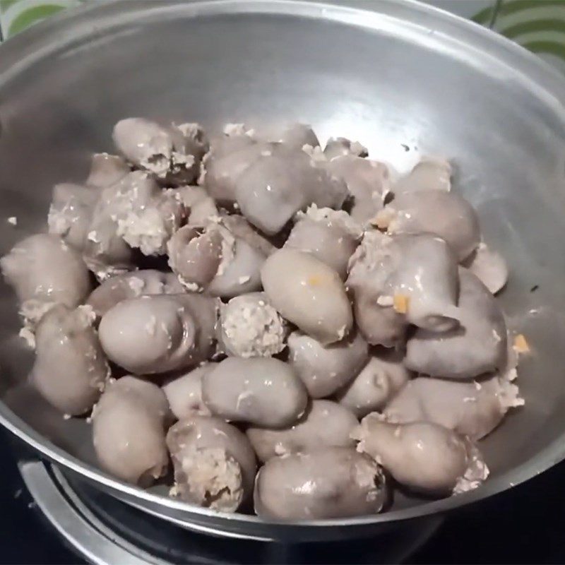 Step 5 Frying fish stomach Fried basa fish stomach stuffed with meat