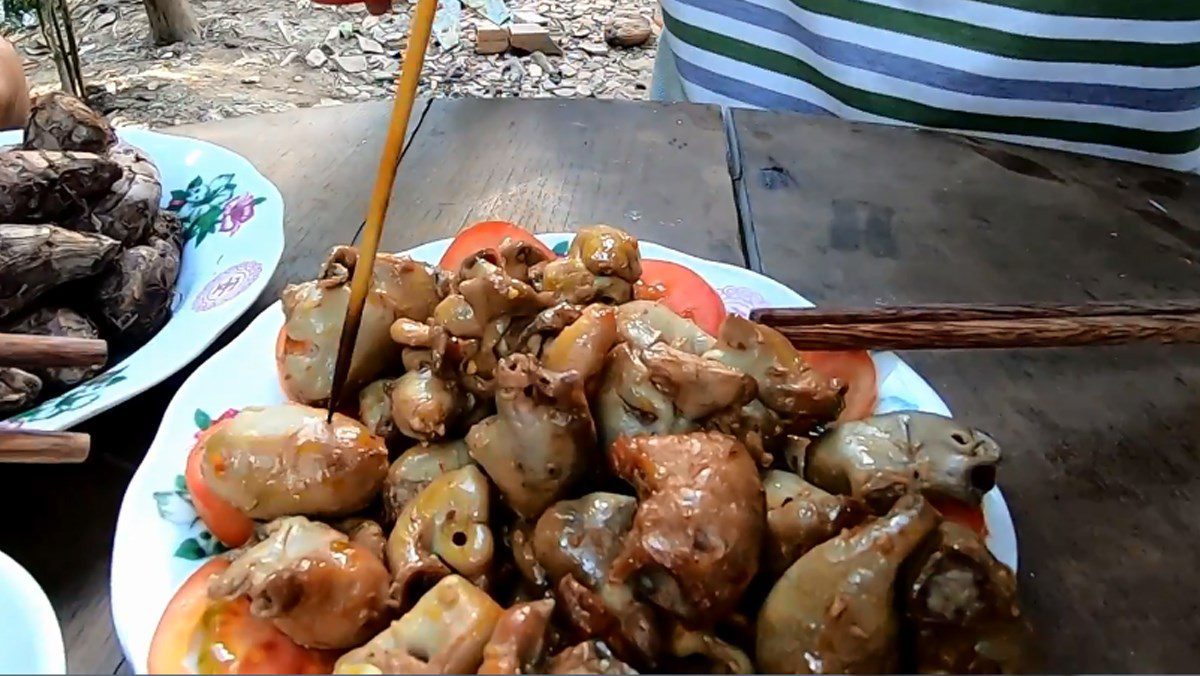 3 Ways to Make Delicious and Flavorful Stuffed Basa Fish Stomach at Home 17 Grilled basa fish stomach stuffed with meat