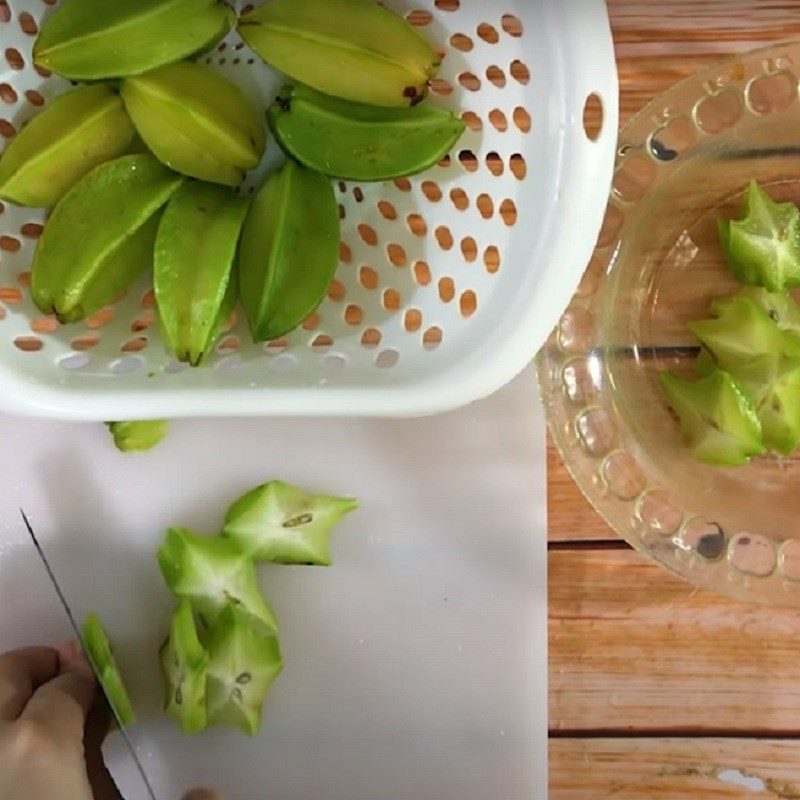 Step 3 Prepare other ingredients Braised basa fish with starfruit