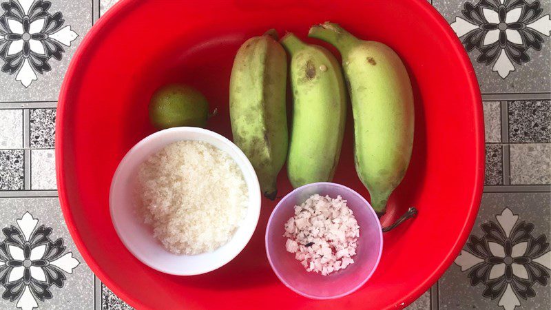 Ingredients for candied green bananas