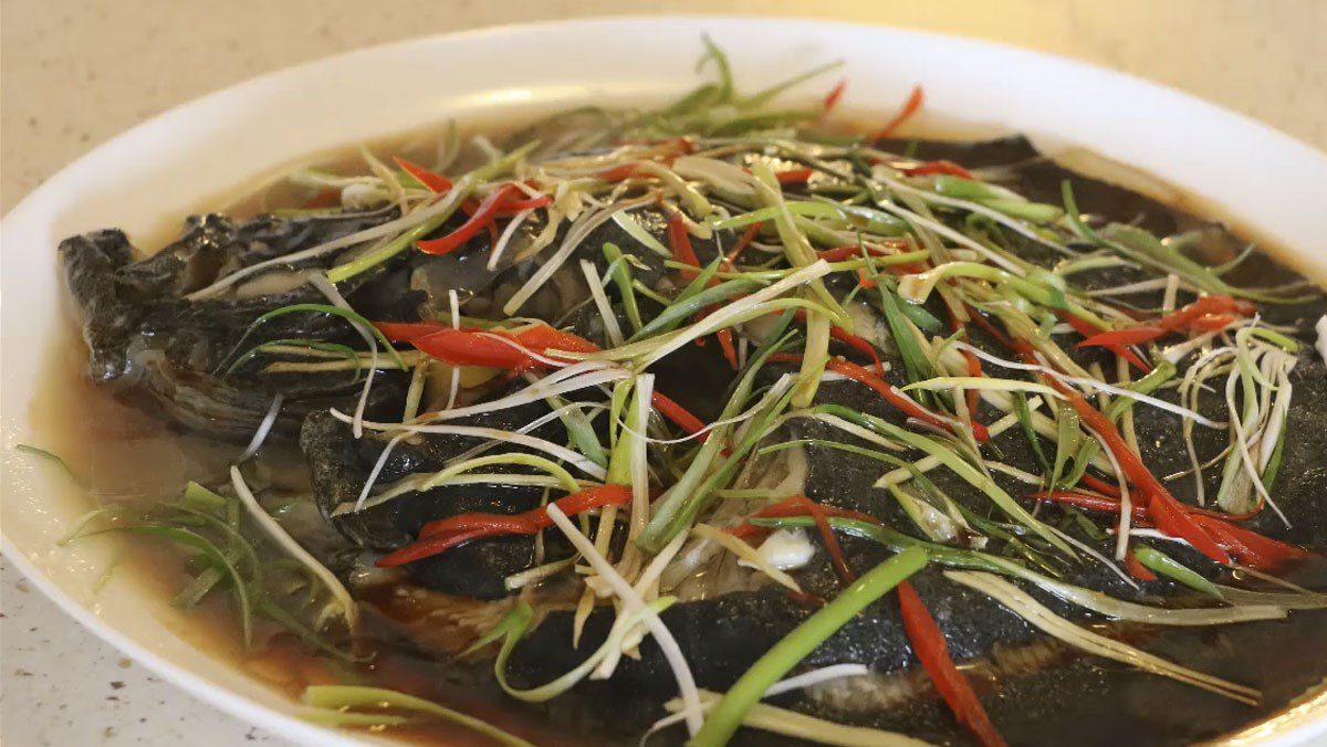 2 Ways to Make Delicious and Chewy Steamed Sole with Soy Sauce and Steamed Glass Noodles 2 Steamed flounder with soy sauce