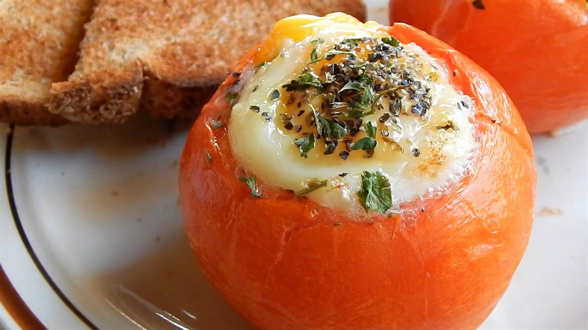 Grilled Tomatoes with Eggs