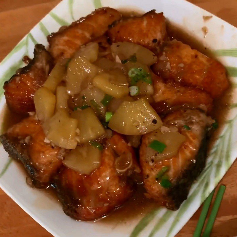 Step 6 Final Product Salmon Stewed with Pineapple
