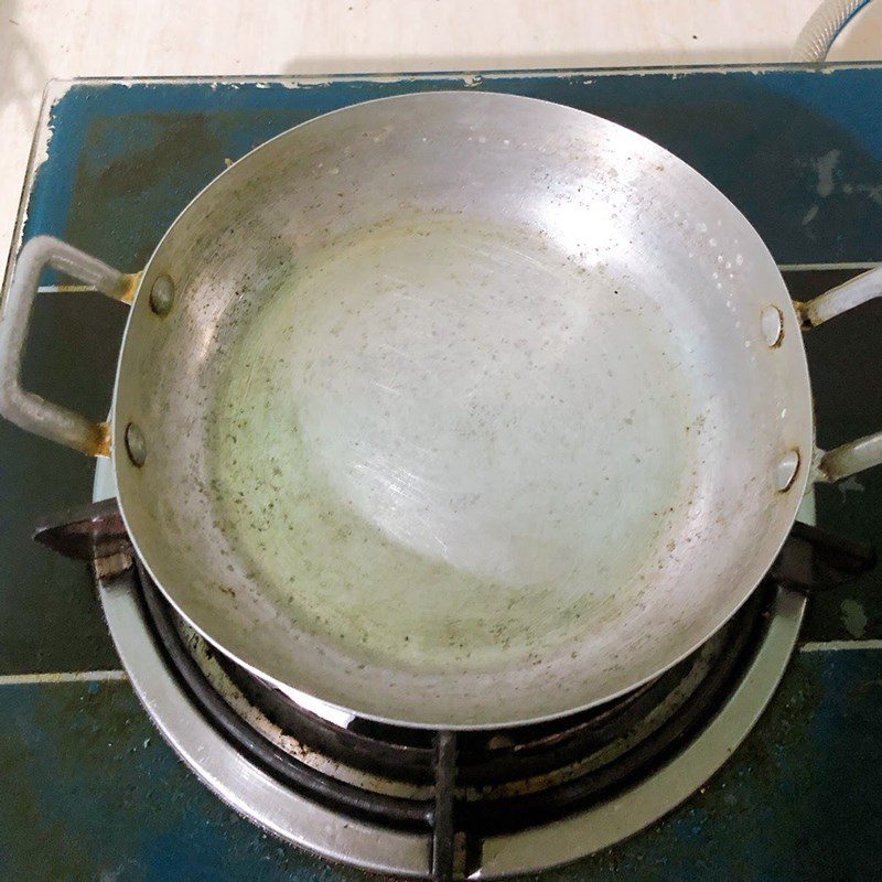 Step 3 Make Scallion Oil Eggplant steamed with scallions