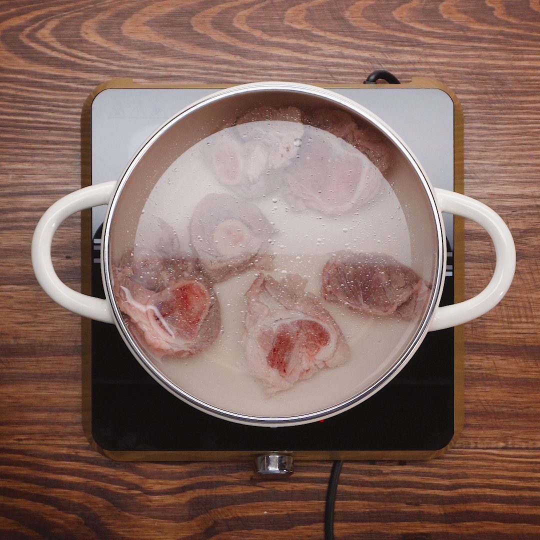 Step 2 Cook Bone Broth and Make Crab Roe for Freshwater Crab Hotpot