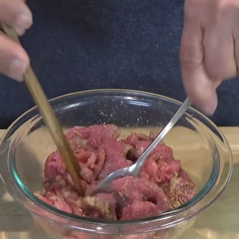Step 2 Marinate the beef for Beef Soup with Vietnamese Rice Paddy Herb