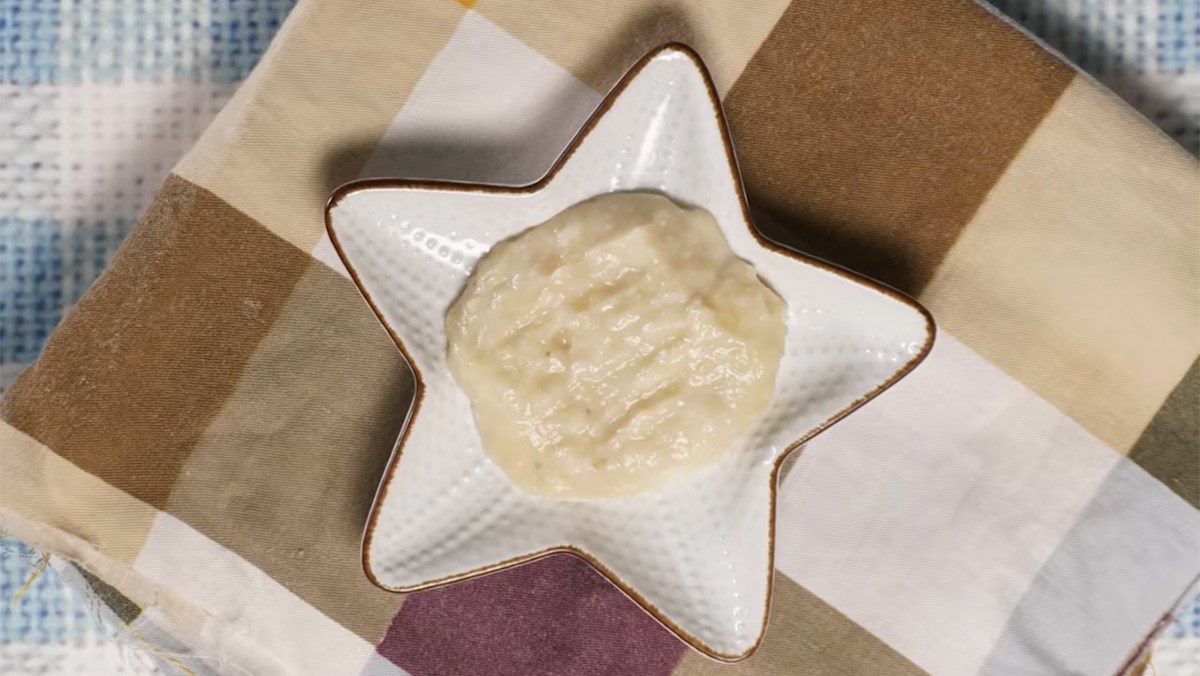 4 ways to cook delicious and nutritious bread porridge for babies that are easy to make 44 Banana Bread Porridge
