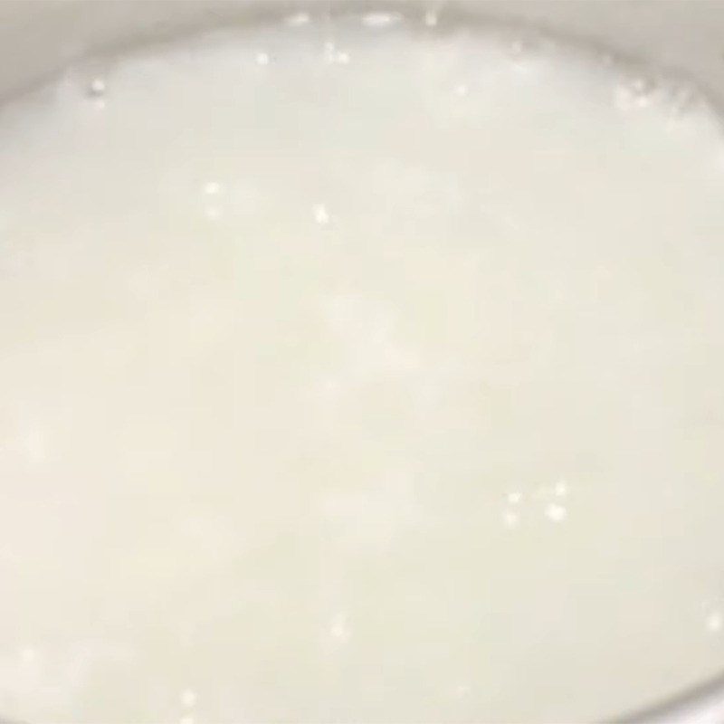 Step 5 Cook the porridge Salted egg porridge with lean meat