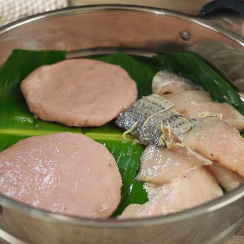 Step 4 Processing fish and fish cake Bún chả cá Nha Trang