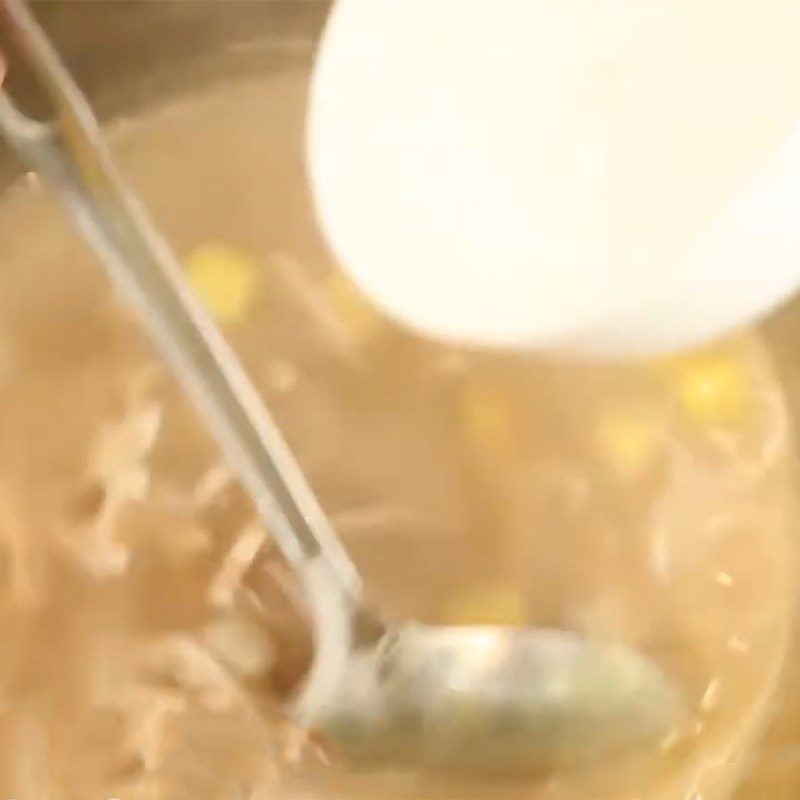 Step 5 Cooking lotus root sweet soup with sweet potato