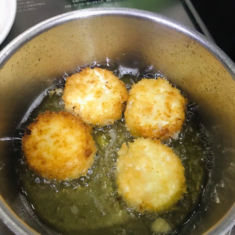 Step 4 Fry the soft tofu with breadcrumbs Fried soft tofu (recipe shared by users)