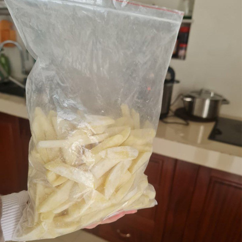 Step 3 Fried potatoes Cheese-flavored potatoes (recipe shared by user)