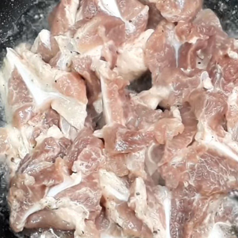 Step 3 Fried Ribs Stir-fried Ribs with Lemongrass and Chili