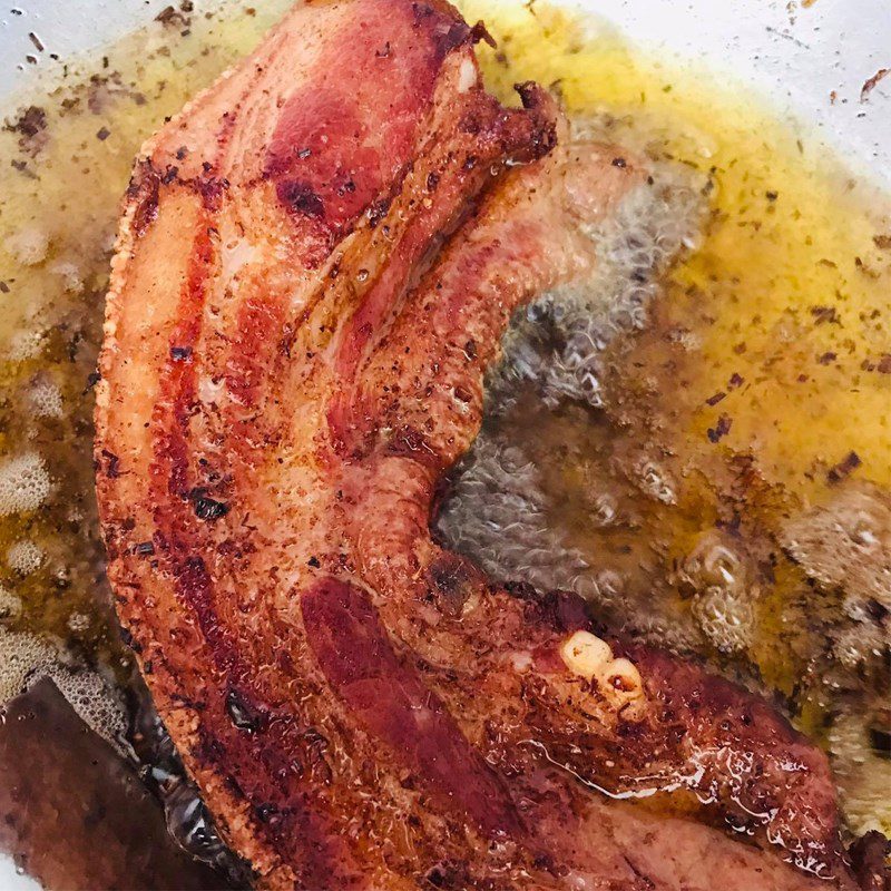 Step 4 Fry the meat Crispy fried pork belly