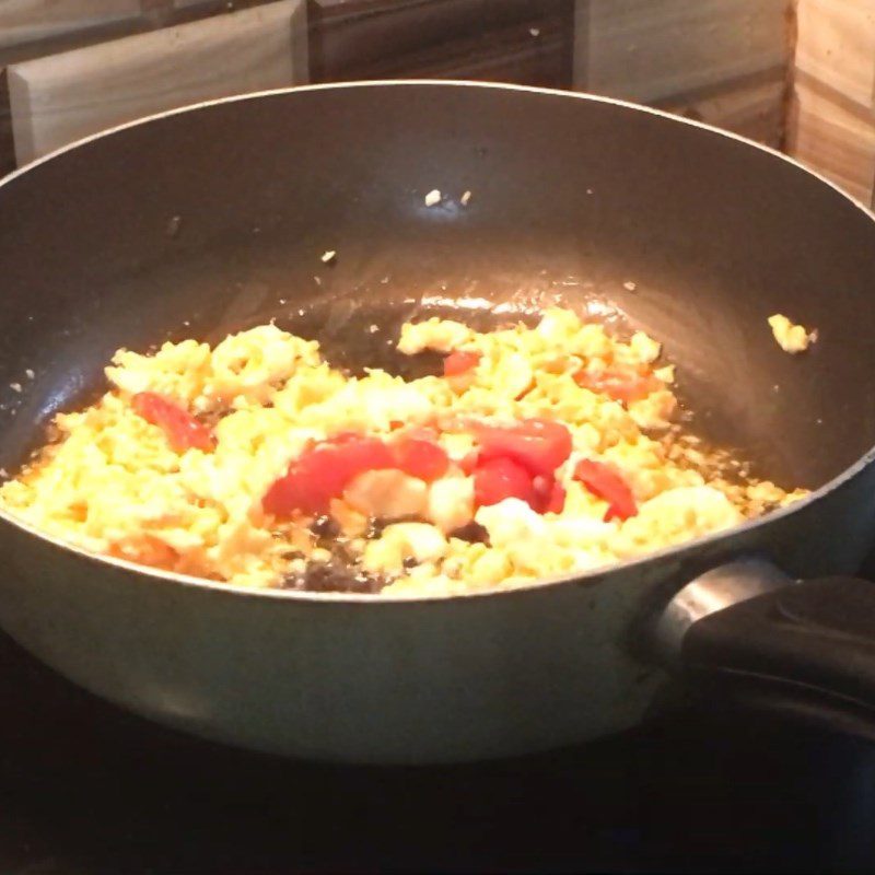 Step 3 Fried Eggs Tomato Rice Noodles
