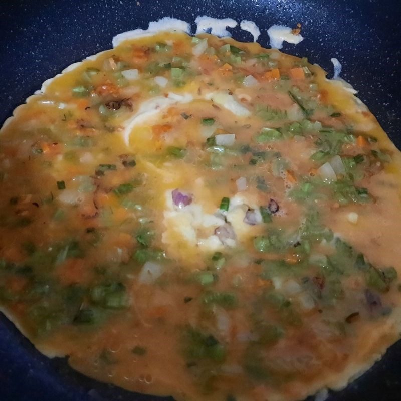 Step 3 Fry the eggs with vegetables Fried eggs with vegetables
