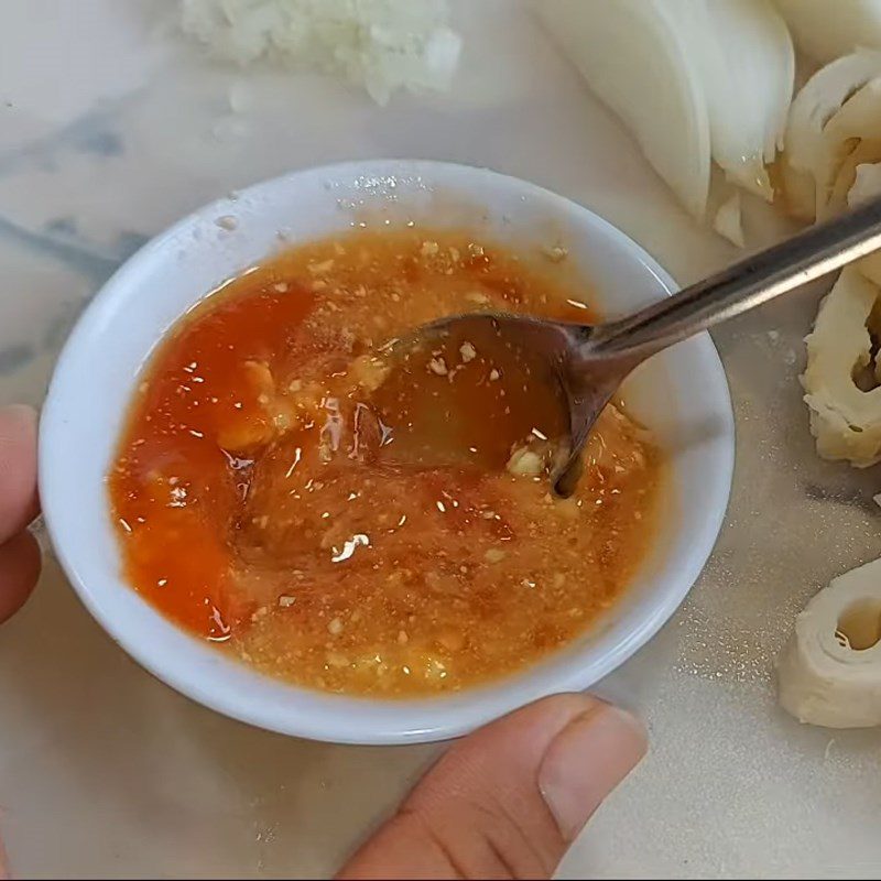 Step 2 Prepare the Chao sauce for Stir-fried Mì căn with Chao