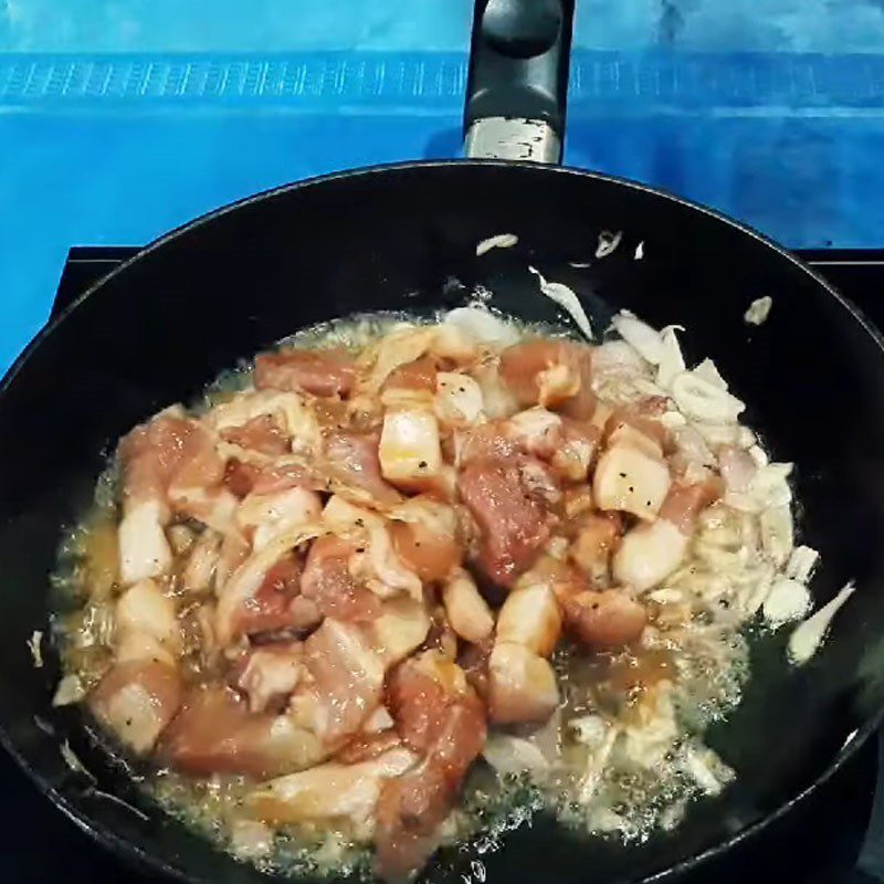 Step 4 Stewed Meat with Coconut Heart
