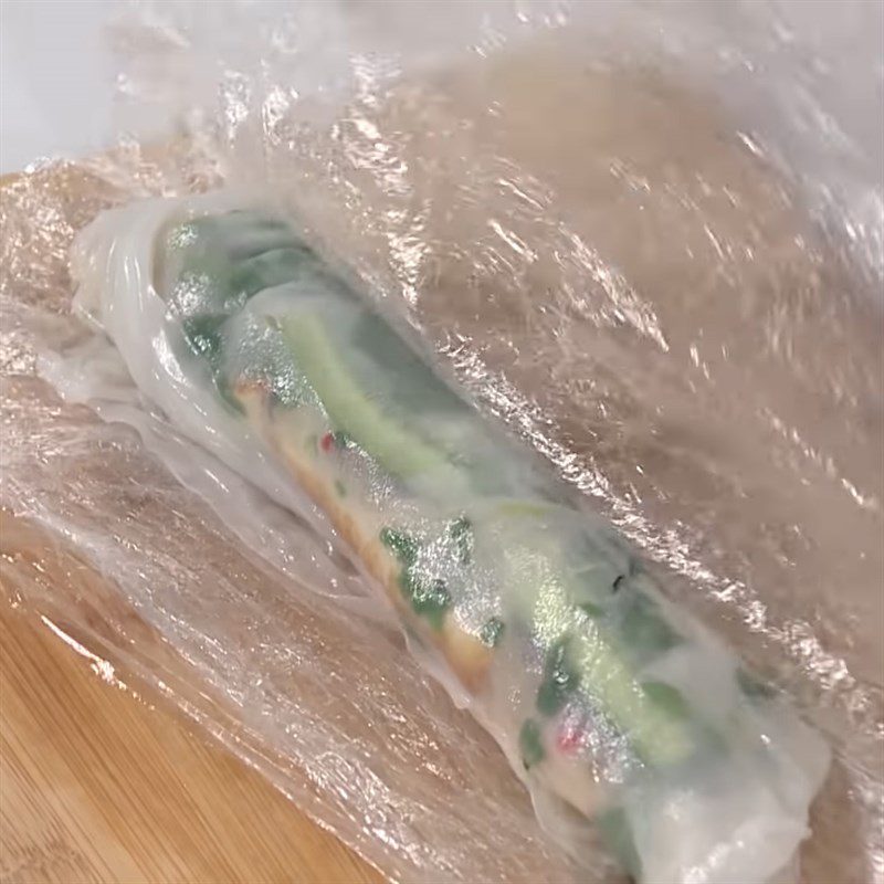 Step 4 Rice noodle rolls Fried pork sausage rolls