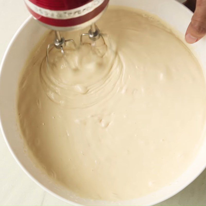 Step 3 Whip the cream mixture Cheese ice cream
