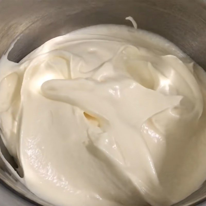 Step 4 Whip egg whites and mix the batter Taiwanese Banana Cake