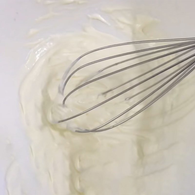 Step 3 Whip the cream and make the egg mixture Taiwanese Banana Cake