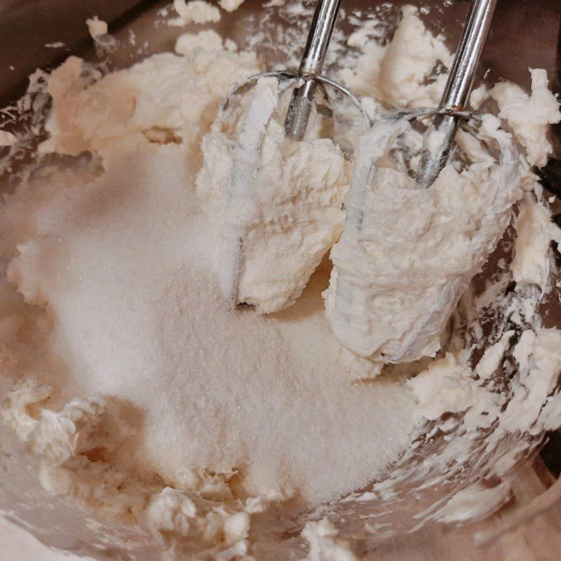 Step 1 Beat the egg and butter mixture Pound Cake