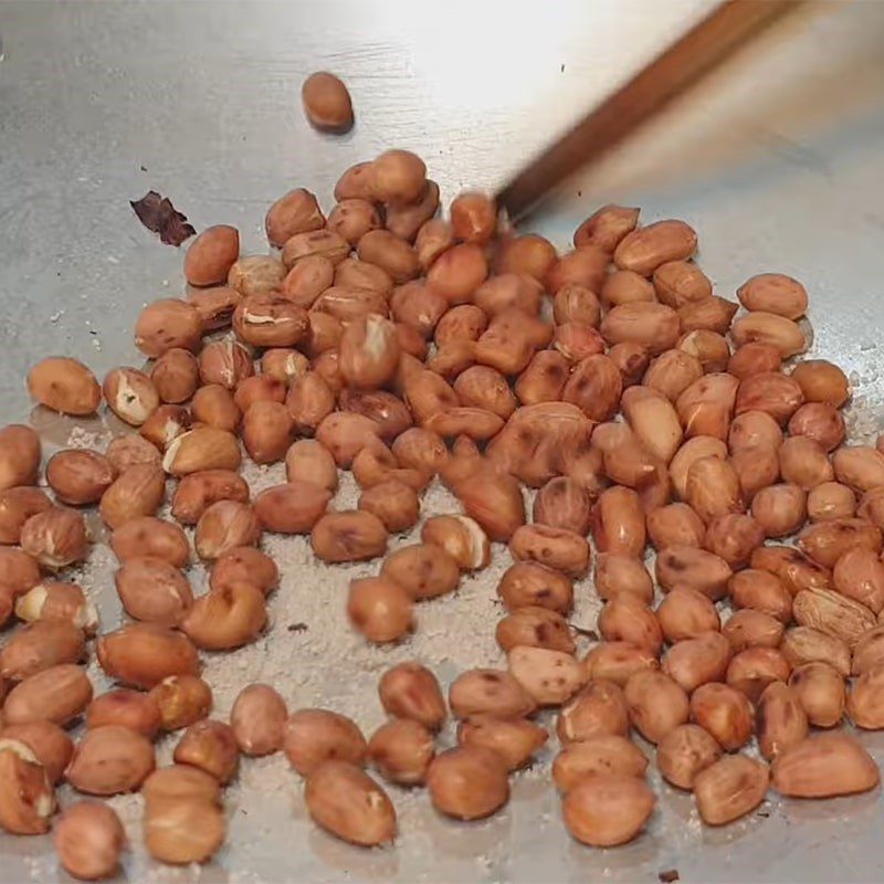 Step 1 Roast peanuts with salt Salted roasted peanuts with chili
