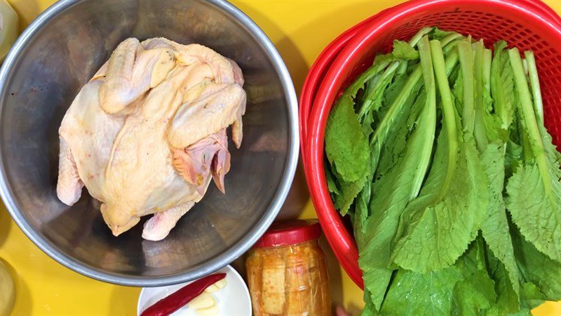 Ingredients for steamed chicken with fermented tofu dish