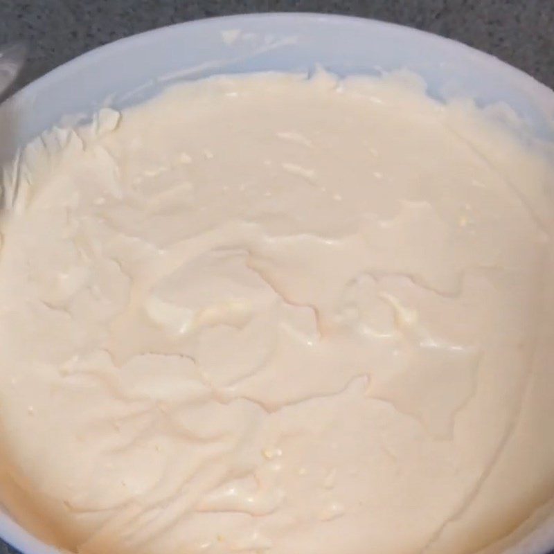 Step 4 Whip a second time and freeze Egg cream (cold cream)