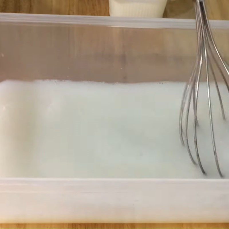 Step 1 Warm the milk Mango yogurt