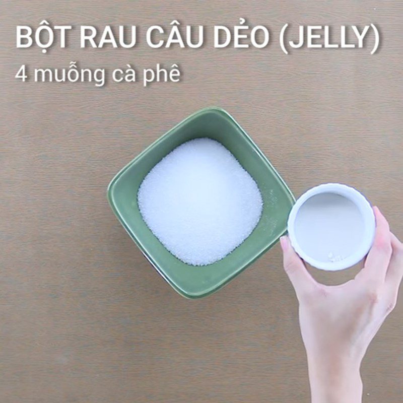 Step 1 Boil the mixture of white jelly