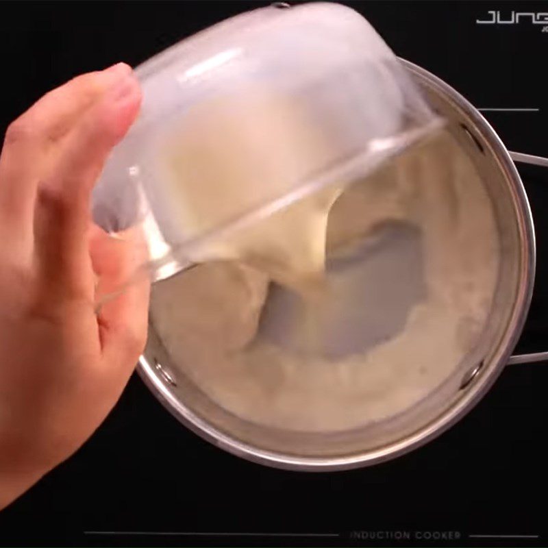 Step 2 Heating milk Sweet Potato Walnut Milk