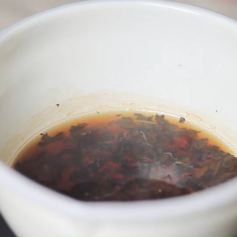Step 1 Boil the Royal Honey Milk Tea