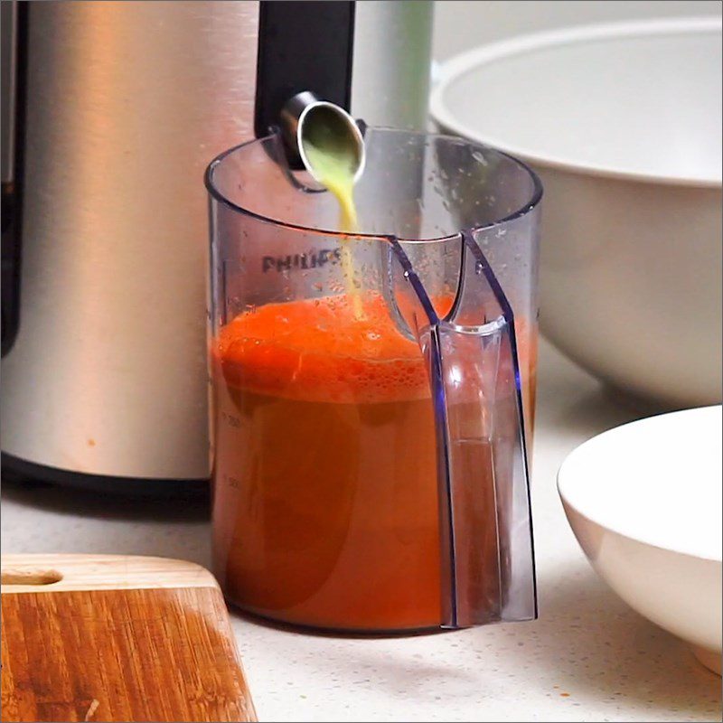 Step 2 Juice the celery, carrot, and apple Celery Apple Carrot Juice