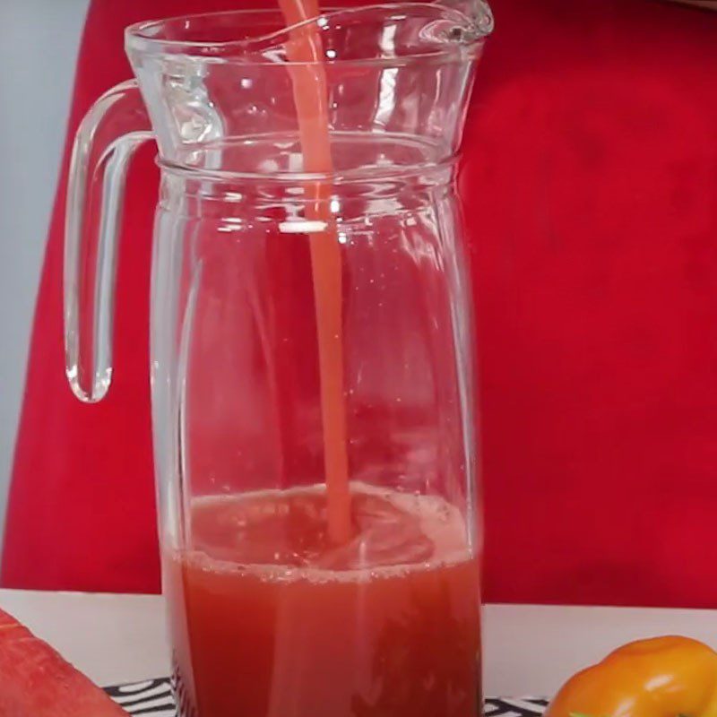 Step 2 Squeeze tomato watermelon bell pepper juice Tomato watermelon bell pepper juice