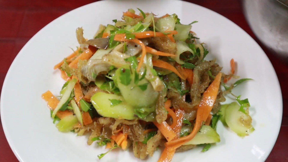 2 unique and delicious ways to make gỏi đinh lăng for the family 14 Dendrocalamus Salad with Young Sour Guava and Vegetarian Ribs