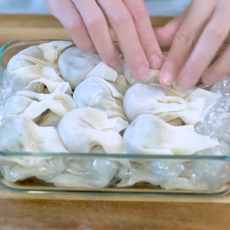 Step 4 Wrapping the filling for wontons Wonton soup