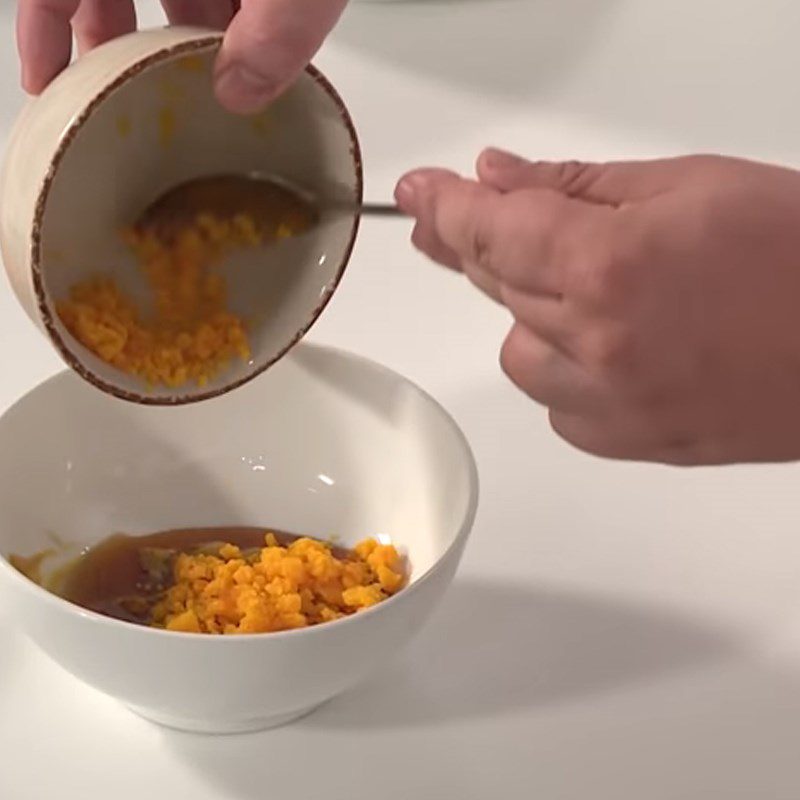Step 4 Prepare the dressing Egg yolk jelly salad