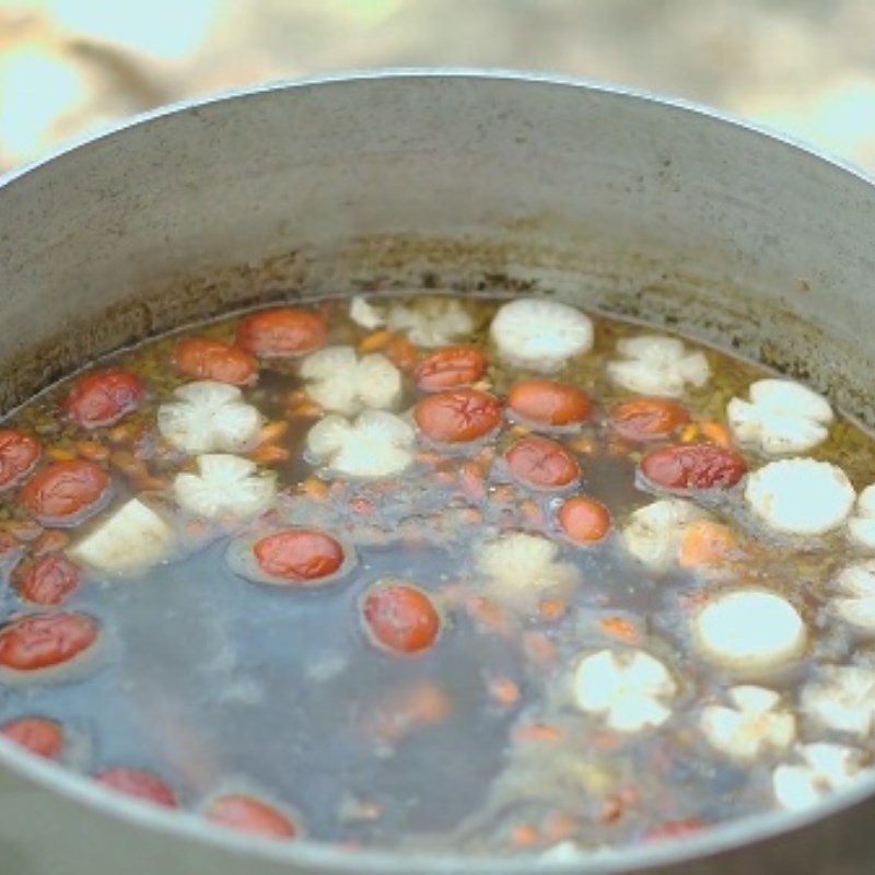 Step 4 Beef Brisket Stew with Fruits